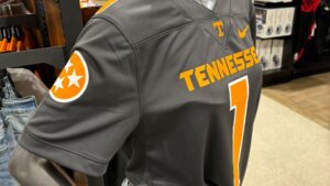 tennessee-volunteers-smokey-gray-jersey-2024-leak-1000x563.jpg