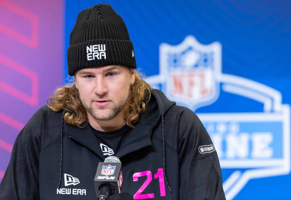 NFL Insider sekmadienį atskleidė Tylerio Warreno būseną